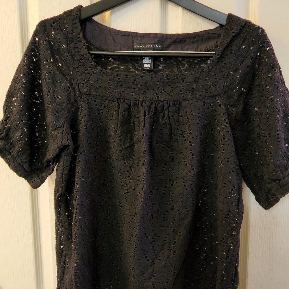 Apostrophe top - junior's size XL